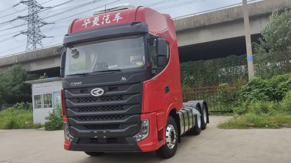 Camion tracteur mobile à grande capacité de chargement