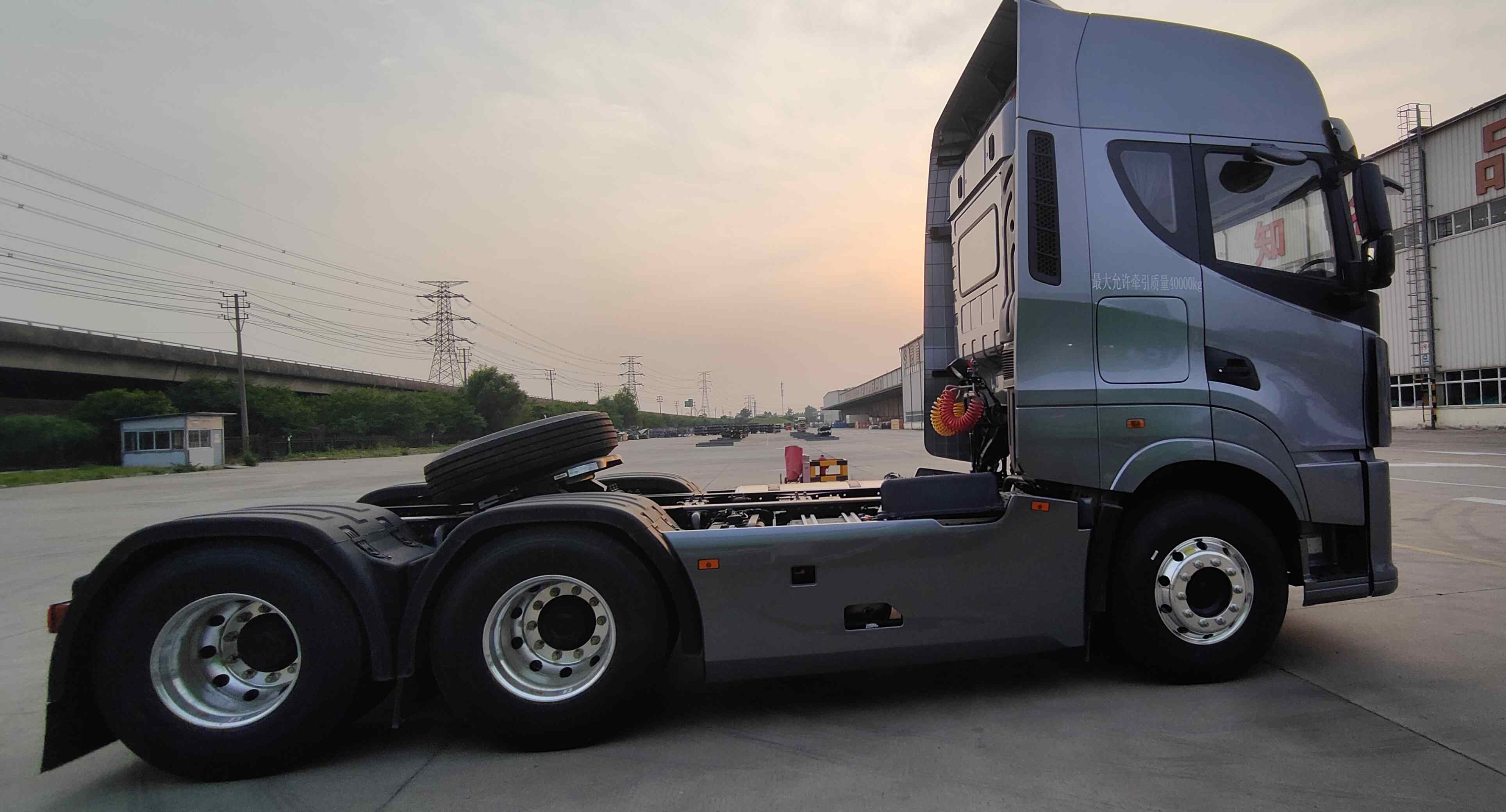 camion tracteur cargo fiable